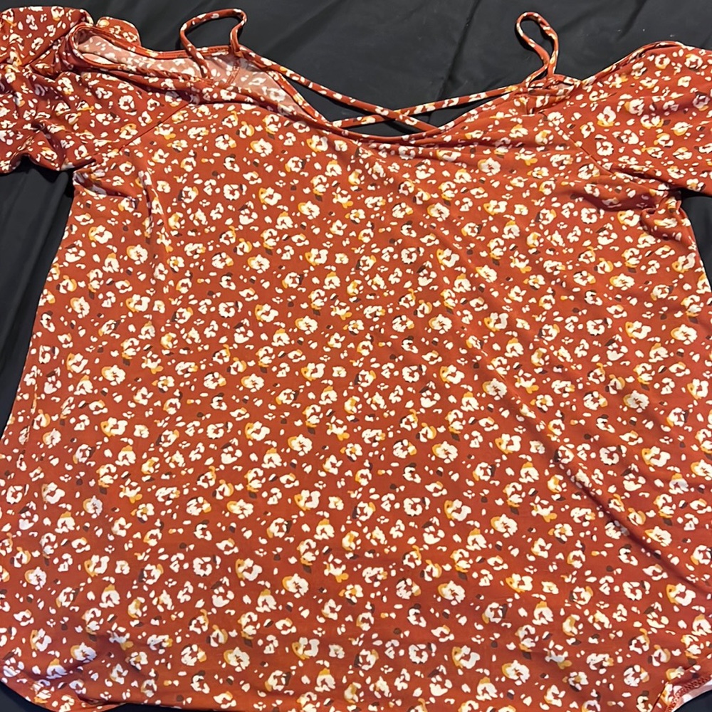 Cold shoulder xl stitch fix shirt